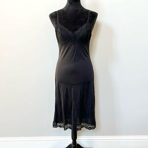 Vassarette Vintage Lace Slip